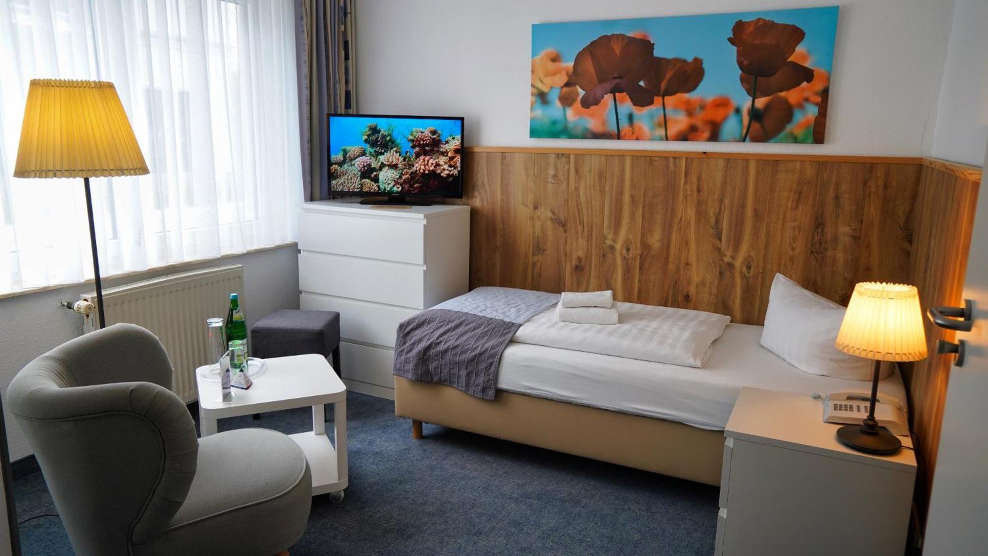Hotel & Restaurant Seebruecke Zingst Bagian luar foto