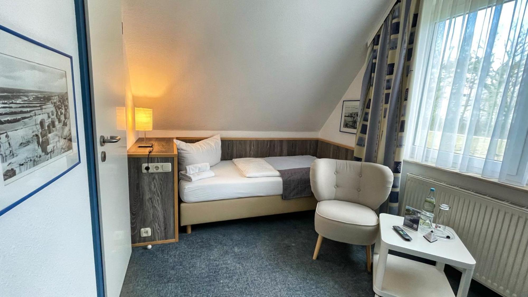 Hotel & Restaurant Seebruecke Zingst Bagian luar foto